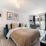 Fitzrovia - 1Br With Balcony Near Soho - Cityapartmentstay