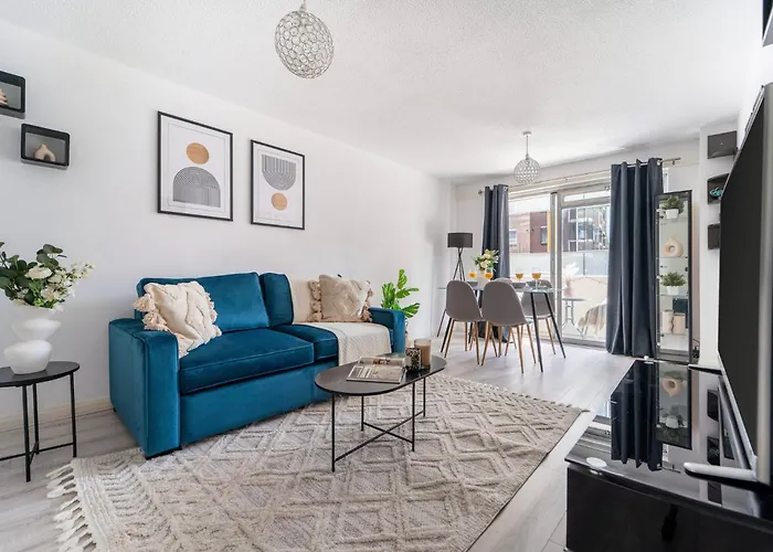 Fitzrovia - 1Br With Balcony Near Soho - Cityapartmentstay