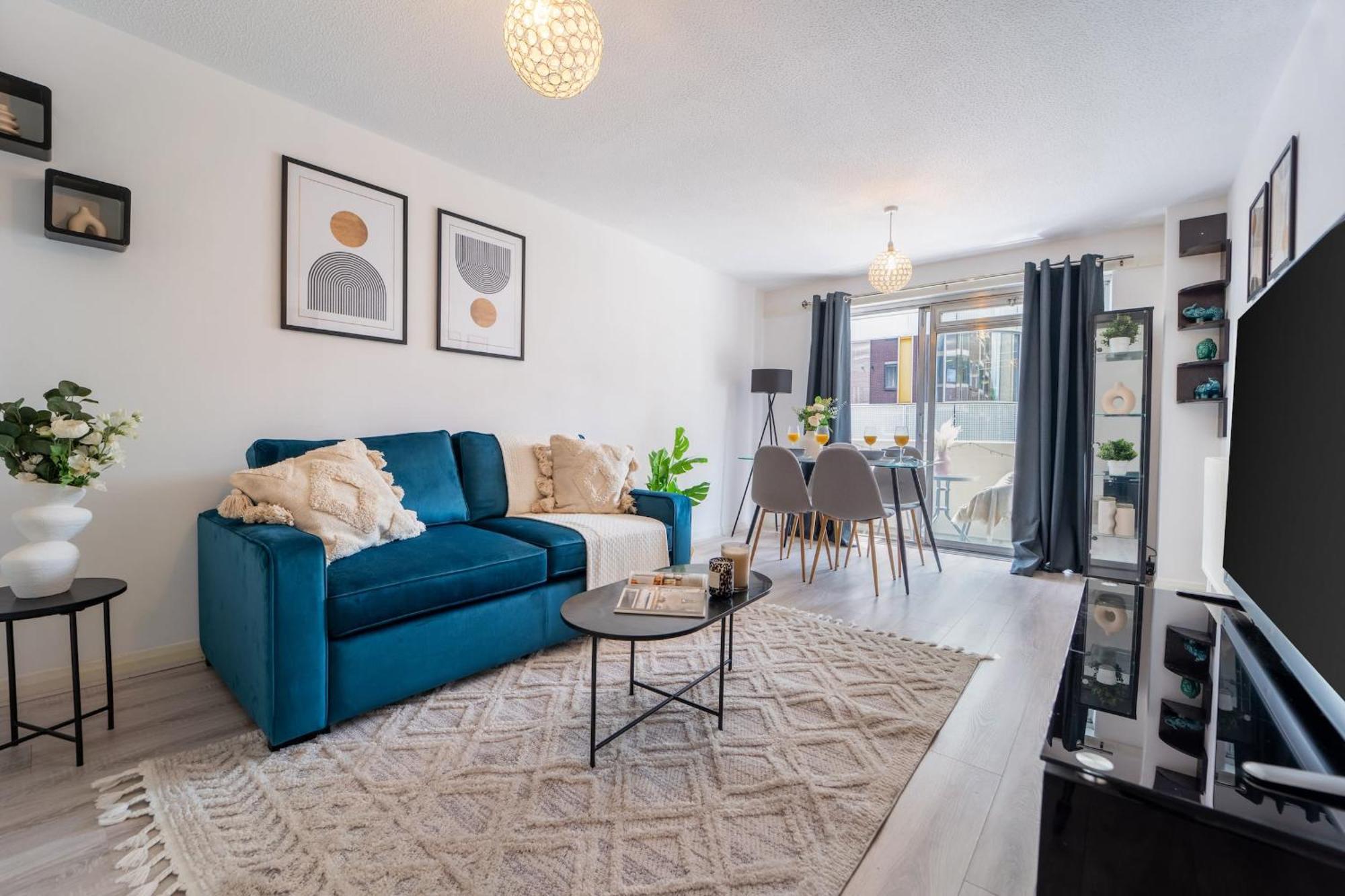 Apartment Fitzrovia - 1br With Balcony Near Soho - Cityapartmentstay *